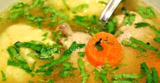 Imagine  Supă de pui cu găluște pufoase de griș, rețeta tradițională