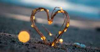 Imagine  Descoperă iubirea în esența sa – atrage dragostea adevărată în viața ta