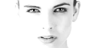 Imagine  Ingrediente de comunicare celulară ICC, pentru un ten reîntinerit