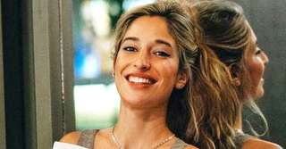 Imagine  Frumusețea este o alegere! 4 atitudini care te fac irezistibilă în ochii oricui