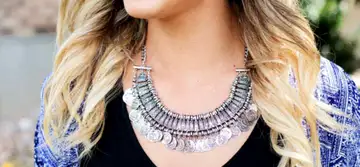 Toamna readuce zâmbetul pe chipul Fecioarei și mai îndulcește atmosfera tensionată