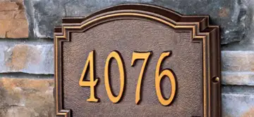 Numerologie: cum îți influențează numărul străzii de domiciliu norocul în viață 