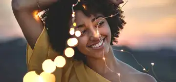 Seducătoare înnăscute – aceste zodii cuceresc de la prima vedere