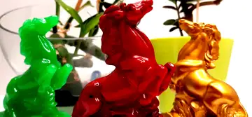 Statuetă cal feng shui, unde se așază pentru a beneficia de super puterile faimei și succesului