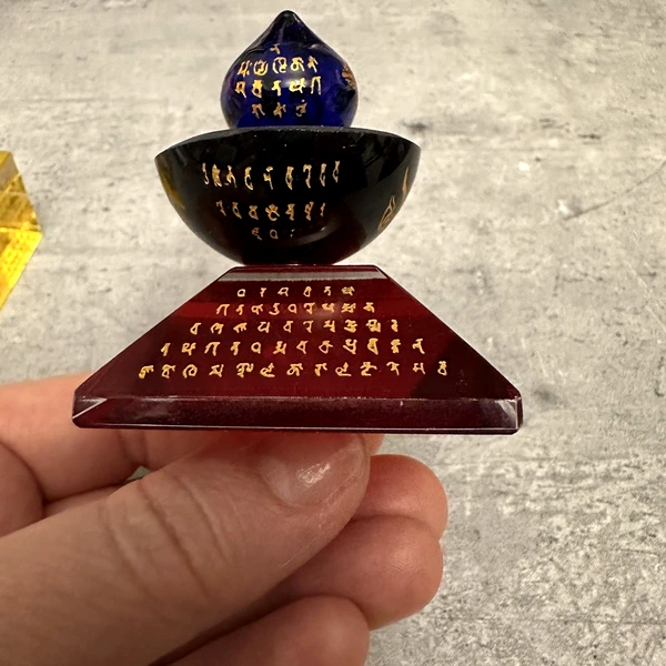 Card imparatul de jad Gui Ren