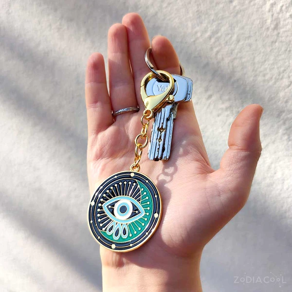 Breloc Ochi magic norocos, amuletă feng shui pentru protecție de invidii și gelozie, metal de calitate albastru 11 cm