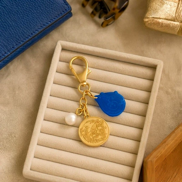 Breloc Amuletă anuală de Avere 2026