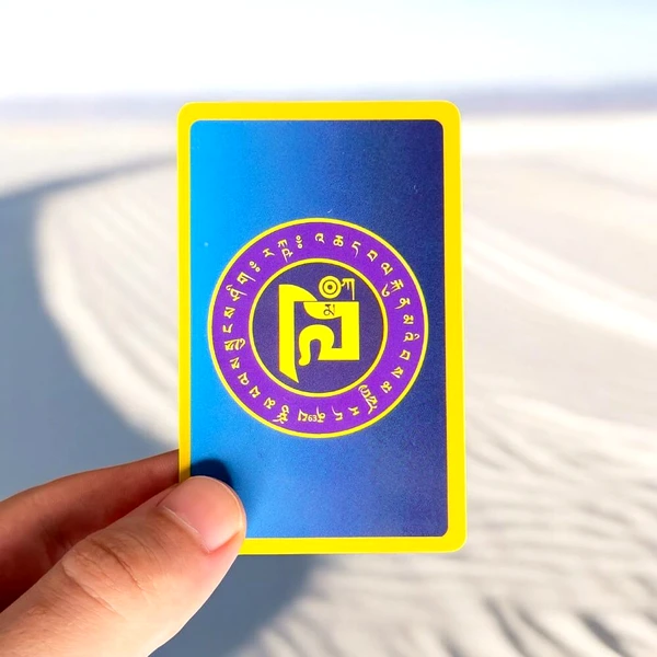Card Păun 2025 pentru protecția banilor