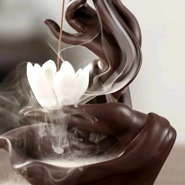 Fantana fum backflow cu floare de lotus si mana, suport conuri fumigene parfumate si betisoare, ceramica maro 