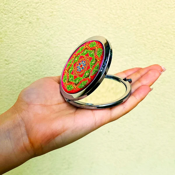 Oglinda de buzunar cu Mandala Roz, dublă, 7 cm