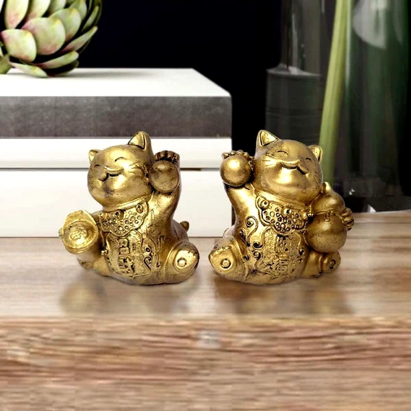 2 Pisici Maneki Feng Shui, obiect decor casa sau birou, set pentru bani și prosperitate, rășină aurie 6 cm