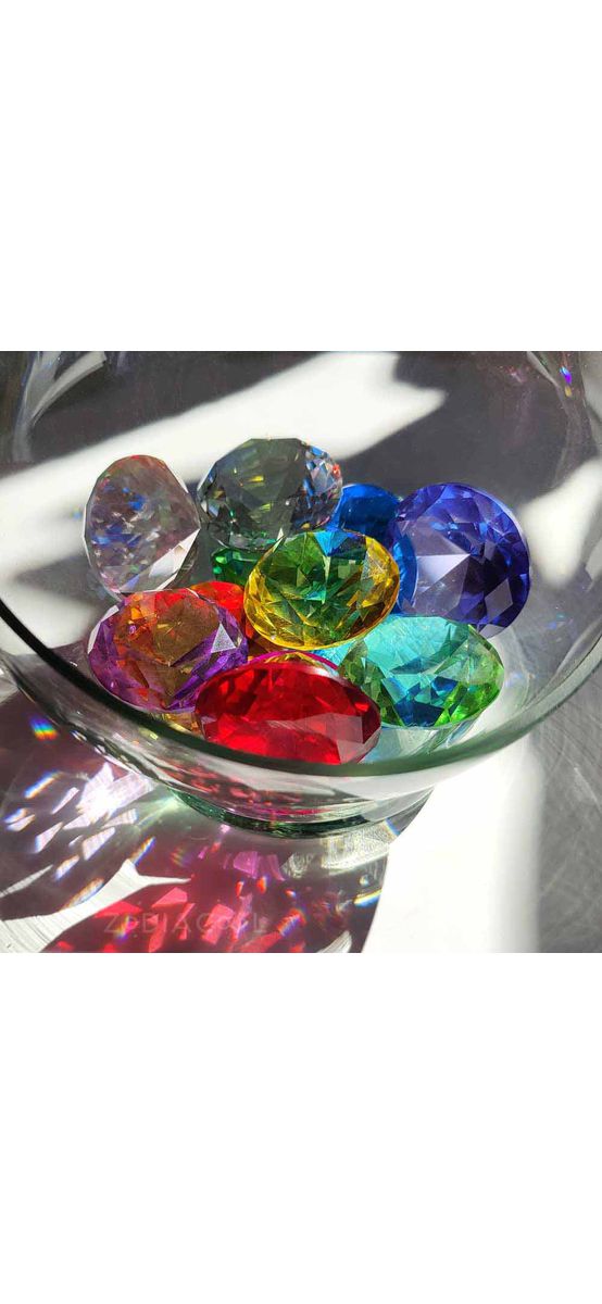 Set 12 pietre ale dorințelor, cristale k9 formă diamant mare 4.5 cm, cutie satin